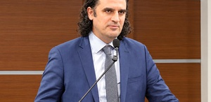 Hazine ve Maliye Bakan Yardımcılığına Kutluhan Taşkın atandı.
