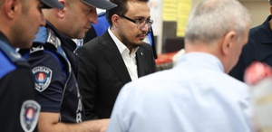 Sincan’da zincir markette müşterilere büyük saygısızlık Belediye ekipleri harekete geçti
