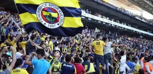 Fenerbahçe’nin eski yıldızından Galatasaray’a bomba gönderme