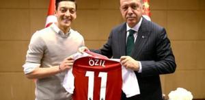 AK Parti MKYK’sında Mesut Özil sürprizi