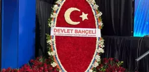 Bahçeli AK Parti kongresine çelenk gönderdi Mesaj çiçeklerin sayısında gizli