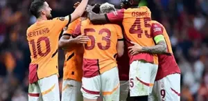 Galatasaray’da iki ismin kalemi kırıldı