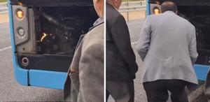 Otobüsün motorunda çıkan yangını üfleyerek söndürmeye çalıştı