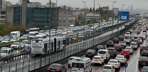 Akaryakıta bir indirim geldi, yenisi için tarih verildi