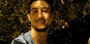 Güreşlere katıldığı boğasının boynuz darbeleriyle öldü