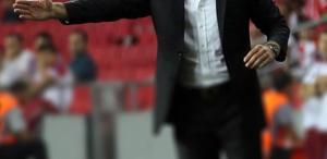 Leverkusen’de ayrılık Xabi Alonso görevini bırakacağını açıkladı