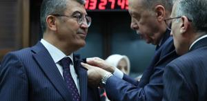 Gelecek Partisi’nden istifa eden Konya Milletvekili Hasan Ekici, AK Parti’ye katıldı
