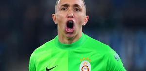 Muslera şampiyonluk maçında penaltı attı