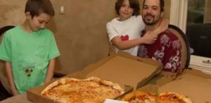 2 pizzaya servet ödedi: Tam 1.1 milyar dolar