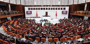 TBMM Genel Kurulu’nda kabul edildi Devlet memurluğu için 35 yaş sınırı aranacak