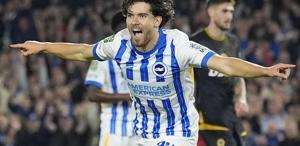 Premier Lig’de forma giyen Türk futbolcuları üzen haber