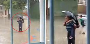 Bu milletin vatan aşkını küçümsemeyin Adana’dan gelen görüntü mest etti