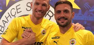 Tadic ve Dzeko’ya mutfakta plaket verildi