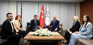 DEM Parti’ye ziyaret üstüne ziyaret AK Parti heyeti net mesaj verdi
