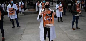 İspanya’da doktorlar genel greve gitti