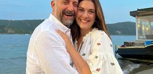 Bergüzar Korel’den berrak sularda sade zarafet