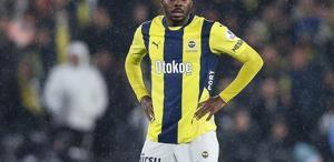 Osayi Samuel, kız arkadaşını polise şikayet etti İşte nedeni