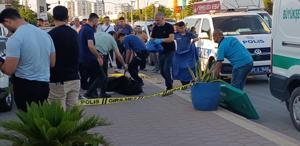 Boşanmasından sorumlu tuttuğu kadını yaralayıp intihar etti