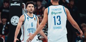 Fenerbahçe Beko’nun eski başantrenörü Anadolu Efes’in başına geçti
