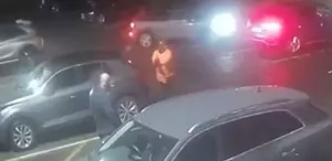Cezaevindeki yasak ilişki skandalını ortaya çıkardı, sokak ortasında infaz edildi