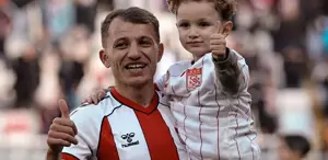 17 yıl sonra Sivasspor’a veda eden Ziya Erdal’dan kulübüne sert tepki