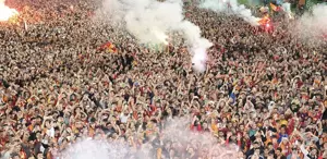 Galatasaraylılar 8 aydır bu anı bekliyordu Mutlu eden o kare geldi