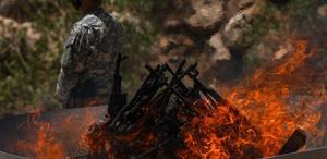 PKK’nın yaktığı silahların son hali İşte törenden kare kare tüm detaylar