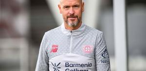Erik Ten Hag yeni takımıyla çıktığı ilk maçta bozguna uğradı