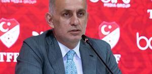 TFF, Avrupa’da eleme maçları oynayacak Fenerbahçe, Beşiktaş ve RAMS Başakşehir’in ligdeki ilk hafta karşılaşmalarını erteledi.