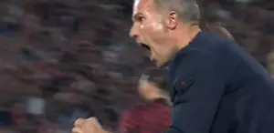 Robin Van Persie’nin gol sevinci gündem oldu