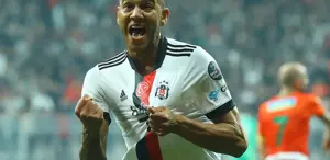 Josef de Souza, Beşiktaş’ın teknik ekibinde yer almayacağını açıkladı