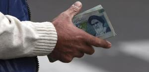 İran, para biriminden 4 sıfırı atıyor