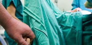 Doktor ve eşi dahil 12 kişi için gözaltı kararı Suçlama yüz kızartıcı