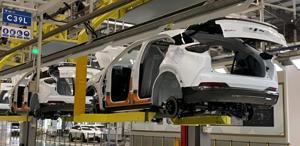 Binlerce çalışanı bulunan otomotiv devi iflas bayrağını çekti