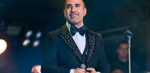 Saçlarına aklar düşen Emrah’tan nazar boncuklu paylaşım