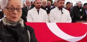 Türk sinemasının usta ismi Arif Erkin Güzelbeyoğlu son yolculuğuna uğurlandı