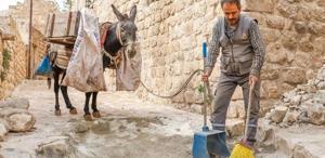 Yıllardır sokak sokak geziyorlardı Kadrolu eşekler artık emekli olacak