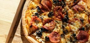 Dünyaca ünlü pizzacı şubelerini teker teker kapatıyor