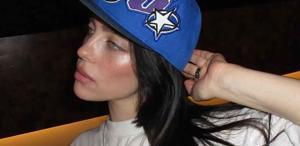 Billie Eilish’ten rekor bağış Milyarderlere sert mesaj verdi
