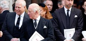 Prens William’dan Prens Andrew’e sert tavır Kraliyette Yeri Yok’’