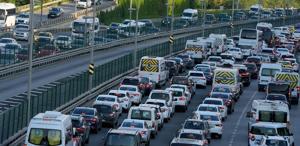 Süre sona erdi 1 milyon 800 bin kişinin ehliyeti geçerliliğini yitirdi