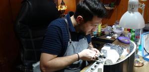 Dudak uçuklatan fiyat Araba ve motosikletle takas ediliyor