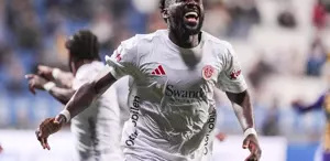 Süper Lig’de bugün oynanan 3 maçta yalnızca 2 gol atıldı