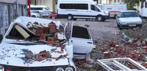 Sürekli depremle sarsılan Sındırgı’ya acil uyarı: Kırık ilerliyor