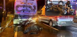Belediye temizlik aracı ile çarpışan motosikletin sürücüsü hayatını kaybetti