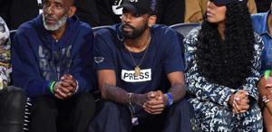 Ünlü basketbolcu Kyrie Irving’den Gazze’deki gazetecilere anlamlı destek