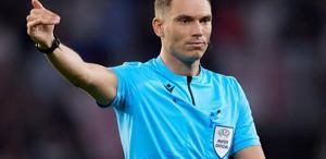 Fenerbahçe-Nottingham Forest maçını yönetecek hakem belli oldu