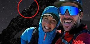 İhanetin böylesi Yorgun düşen sevgilisini ölüme terk etti