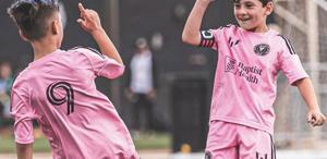 Messi ve Luis Suarez’in çocuklarından duygulandıran kare