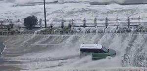Karadeniz taştı, Rizelinin anlatımı güldürdü: Bataysun ula dur